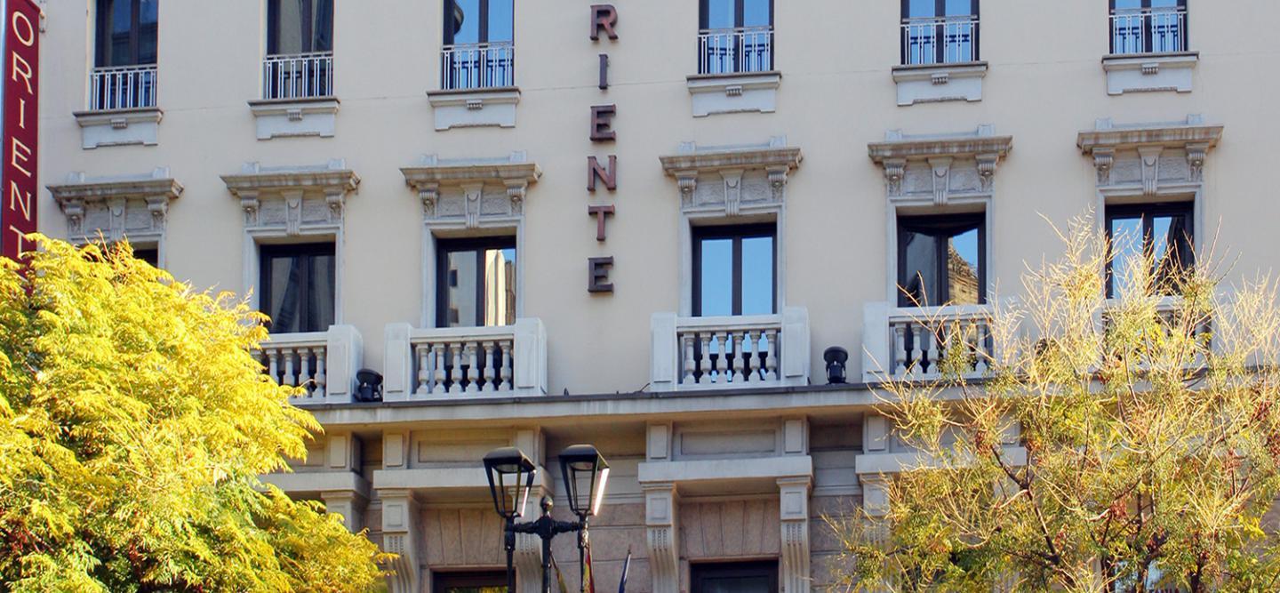 Hotel Oriente Zaragoza Exterior photo
